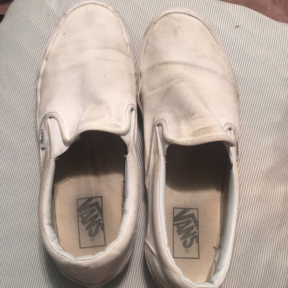 WHITE VANS